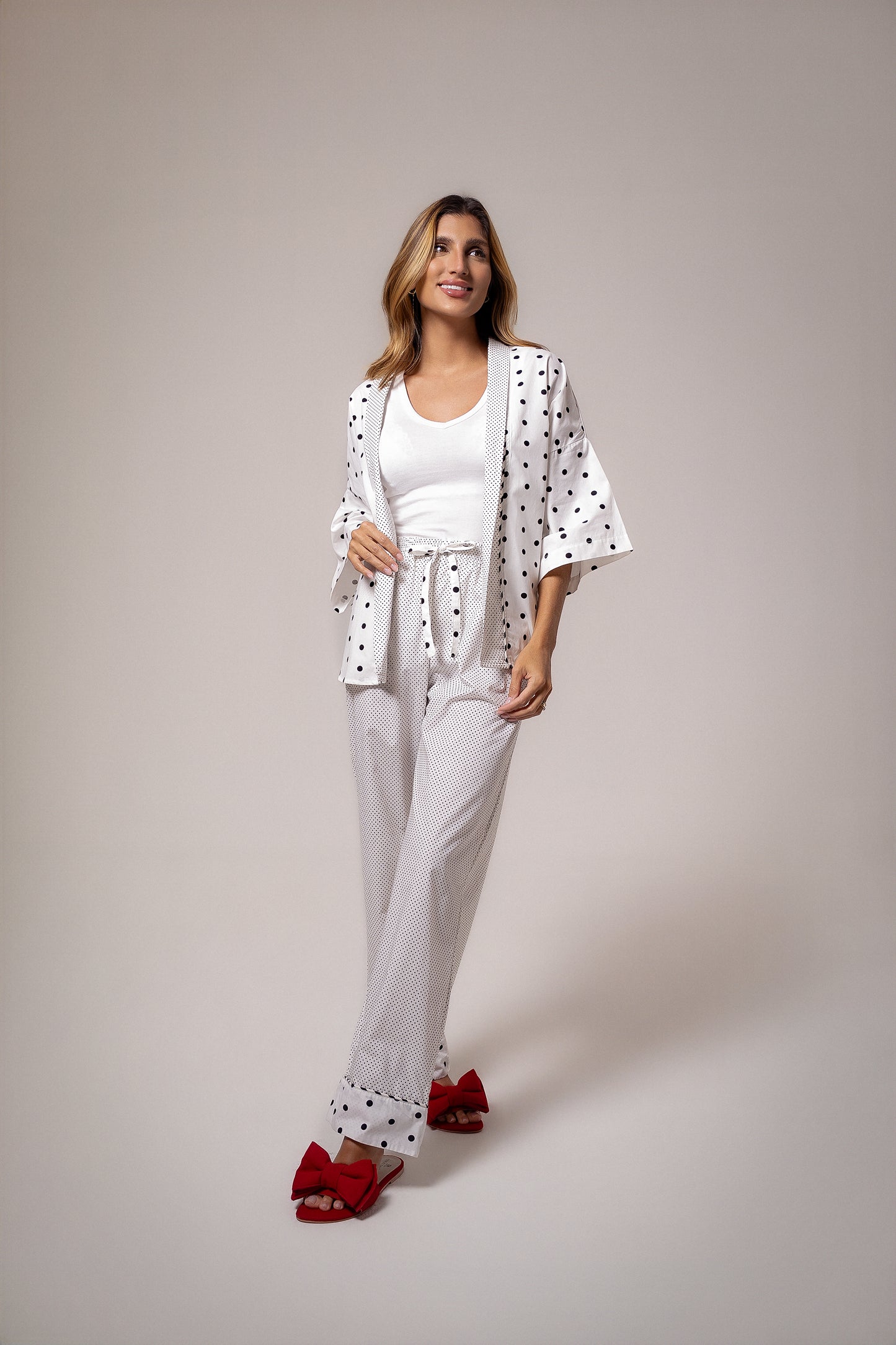 Pijama Longo Poá Branco
