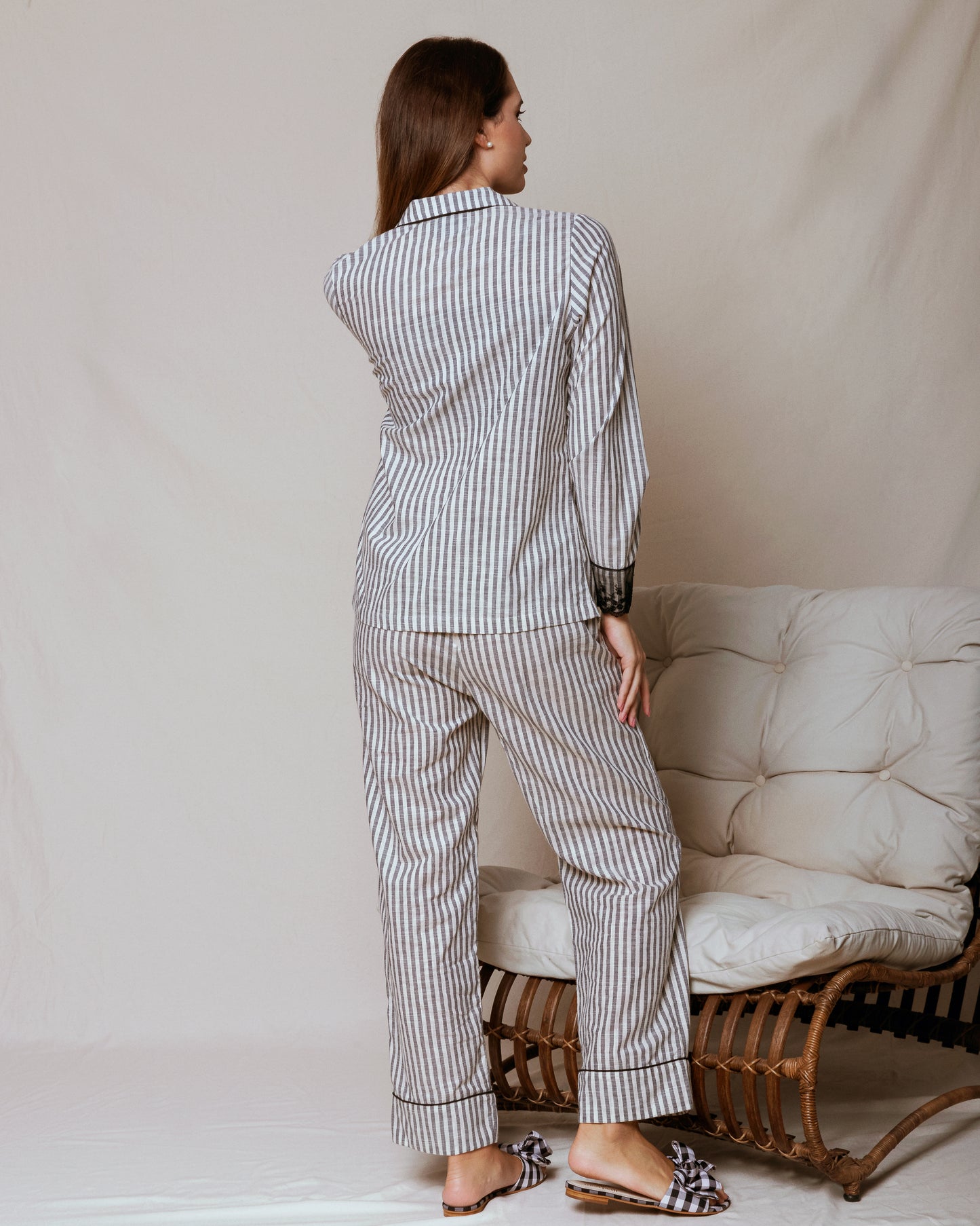 Pijama Alfaiataria Listrado Off-White / Preto